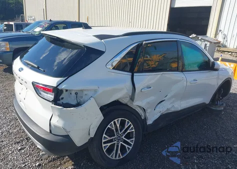 2022 Ford Escape Sel z USA, uszkodzony, nr VIN 1FMCU0H64NUB25587